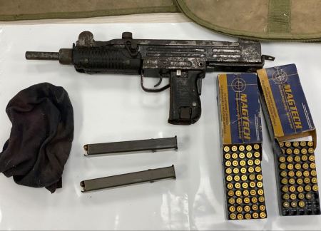 اعتقال شخصين "70و30 عاما"من بئر المكسور بحيازة السلاح